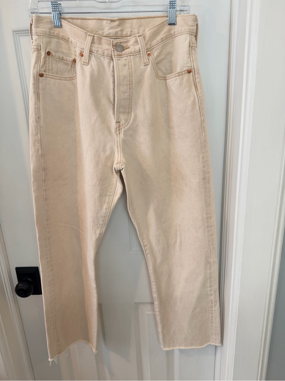Levi’s 501 Original Jeans W29 L30 Cream Raw Hem Button Fly